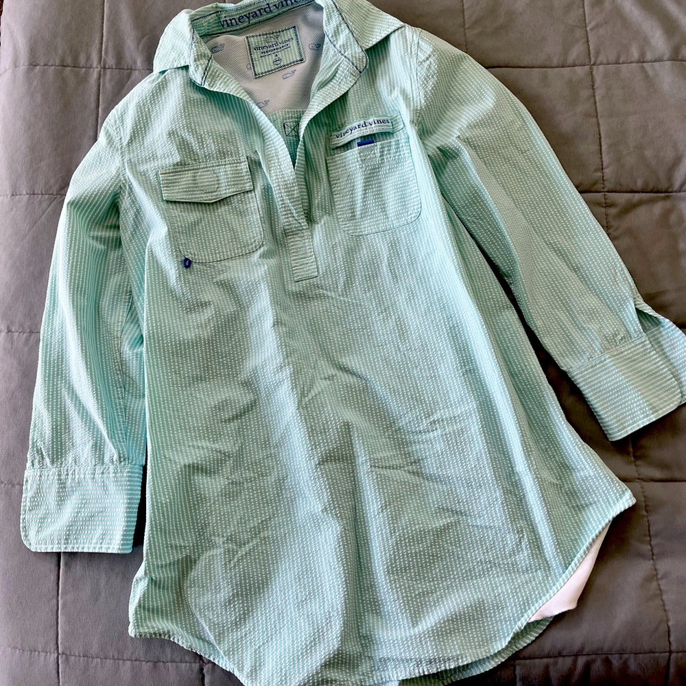 Vineyard Vines Pullover fast drying shirt